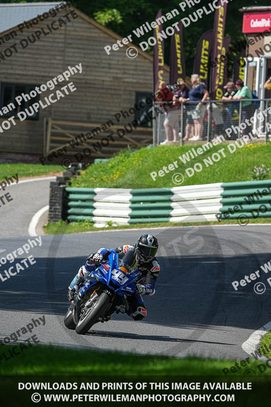 cadwell no limits trackday;cadwell park;cadwell park photographs;cadwell trackday photographs;enduro digital images;event digital images;eventdigitalimages;no limits trackdays;peter wileman photography;racing digital images;trackday digital images;trackday photos